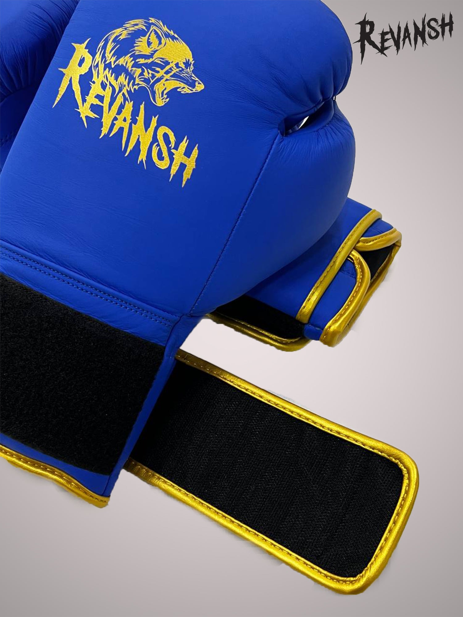 Boxing gloves for sparring, genuine leather