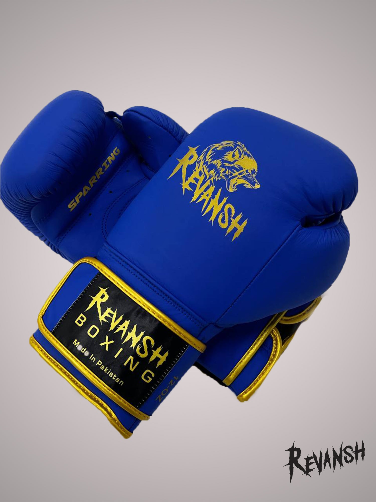 Boxing gloves for sparring, genuine leather
